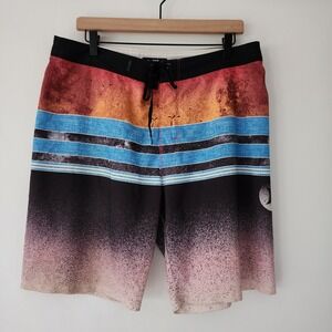 Hurley Board Shorts Men's Size 33‎ Sunset Stripe Gradient Swim Trunks
